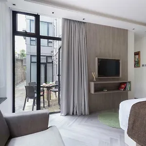4* 公寓式酒店 逸东轩住寓
