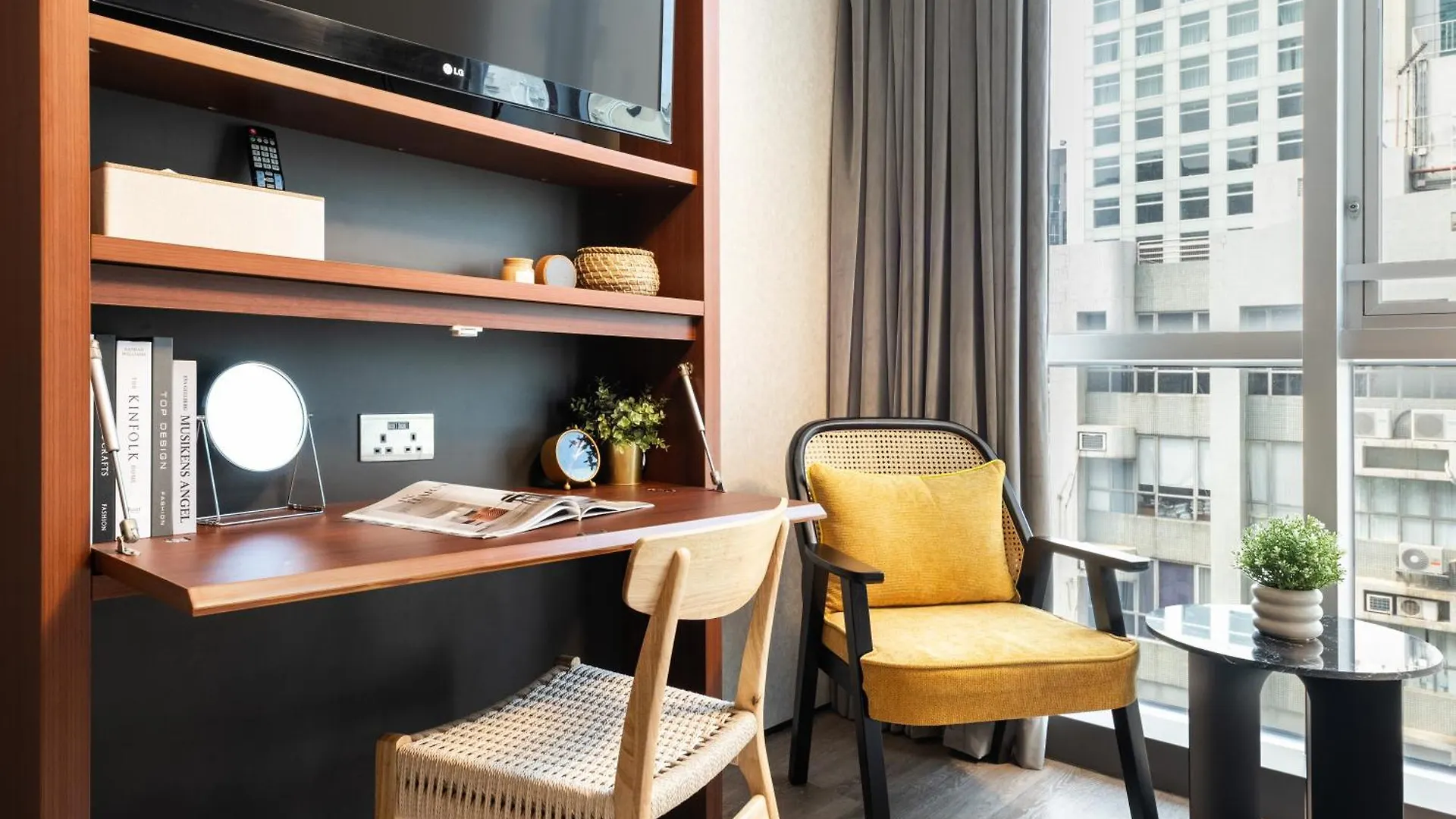 Dash Living On Queen'S Hongkong Hotel